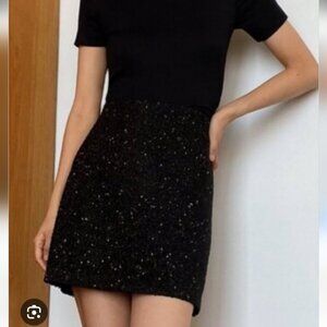 ARITZIA | Babaton Mini Skirt Black Gold Metallic Tweed Wool Sz 00